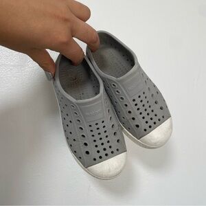 Native Sneakers light Gray/White Size 10